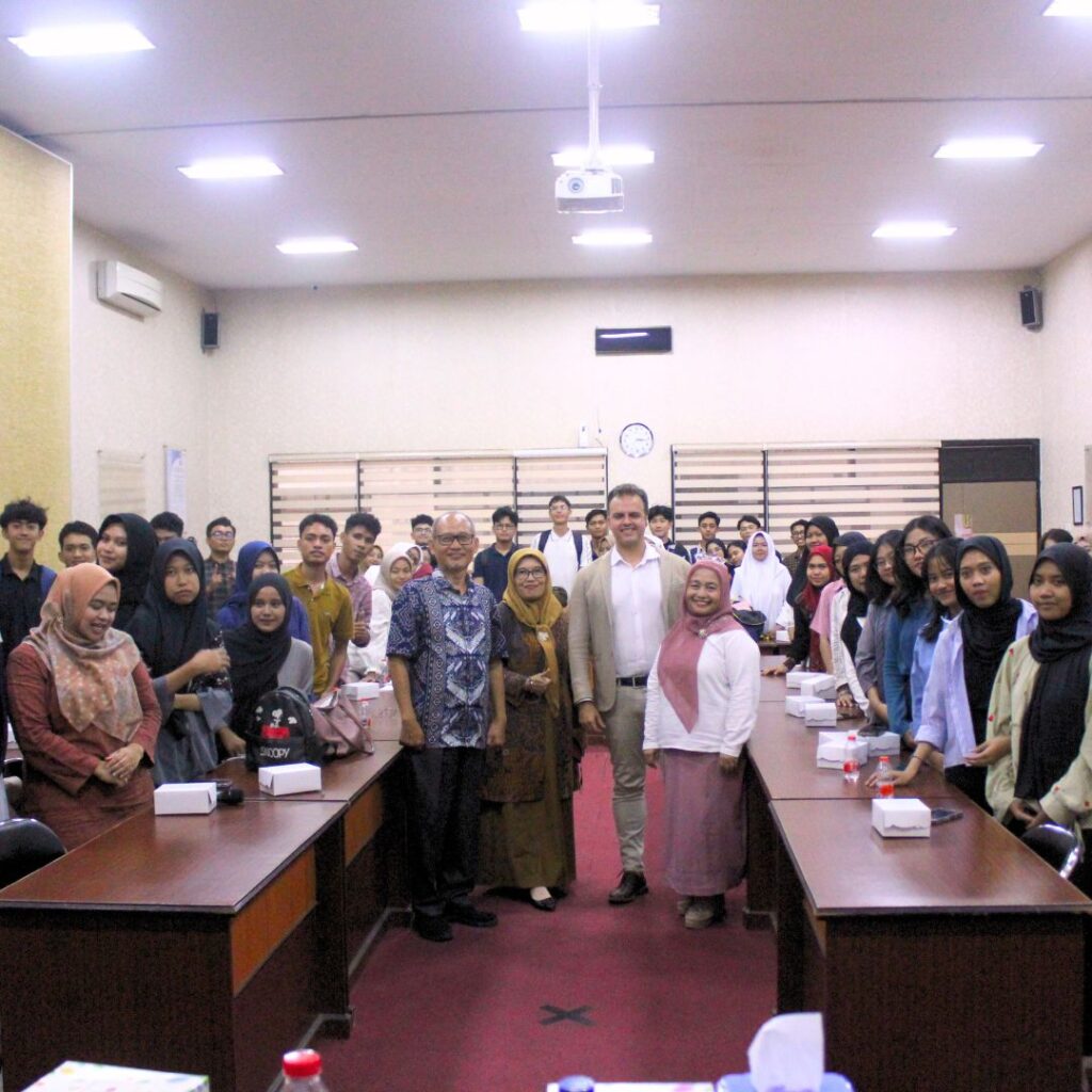 Global Entrepreneurship & HR Management