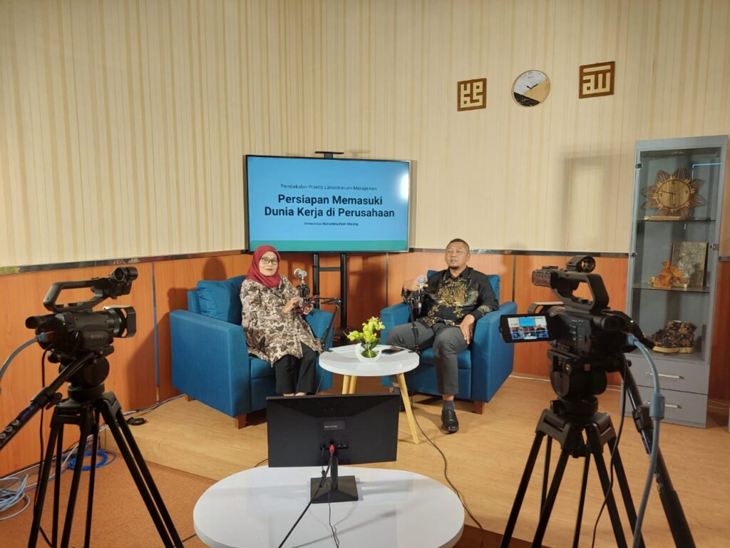 Ruang Podcast Manajemen FEB UMM